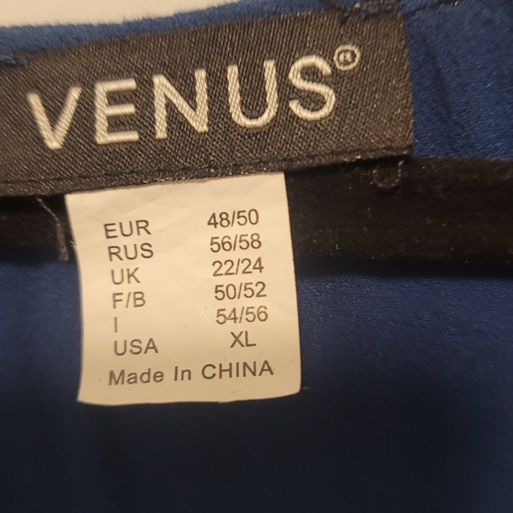 Top - Picture 4 of 4